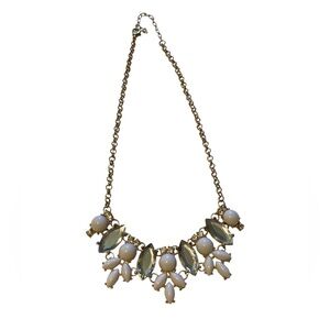 Elegant Gold and white Statement Necklace